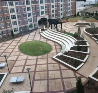 Где жить интроверту: квартиры в окружении зелени, покоя и здорового одиночества